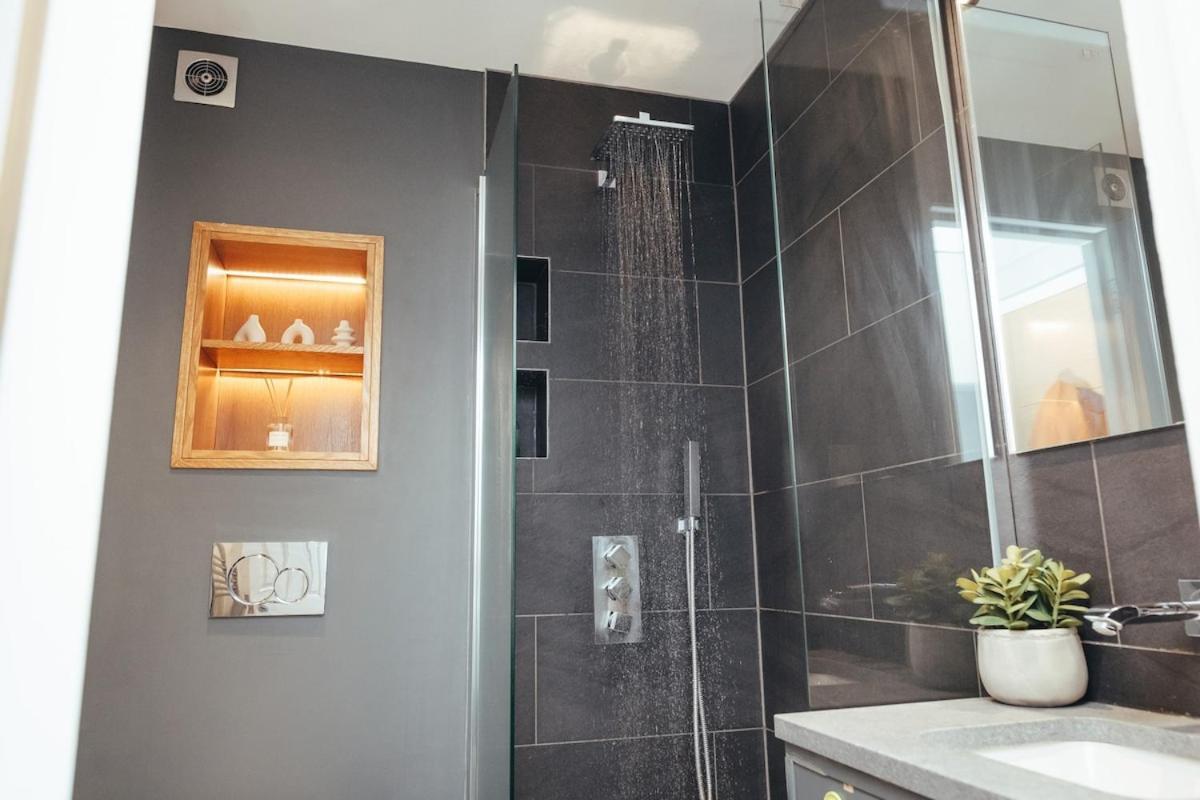Stunning Soho Flat Central Ldn Londen Buitenkant foto